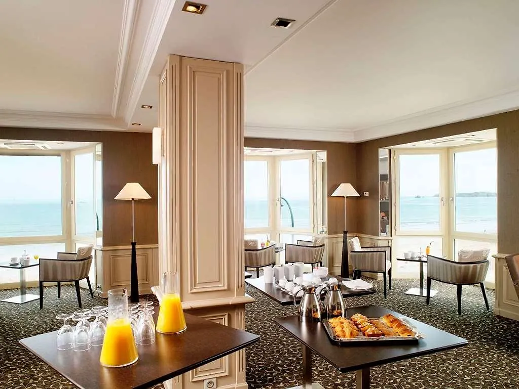 Grand Hotel Des Thermes Saint-Malo 5*,  France